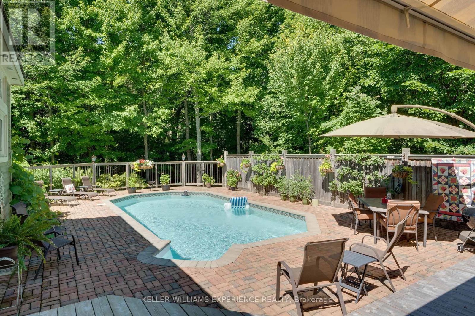 Property at 26 PADDY DUNN'S CIRCLE image 4