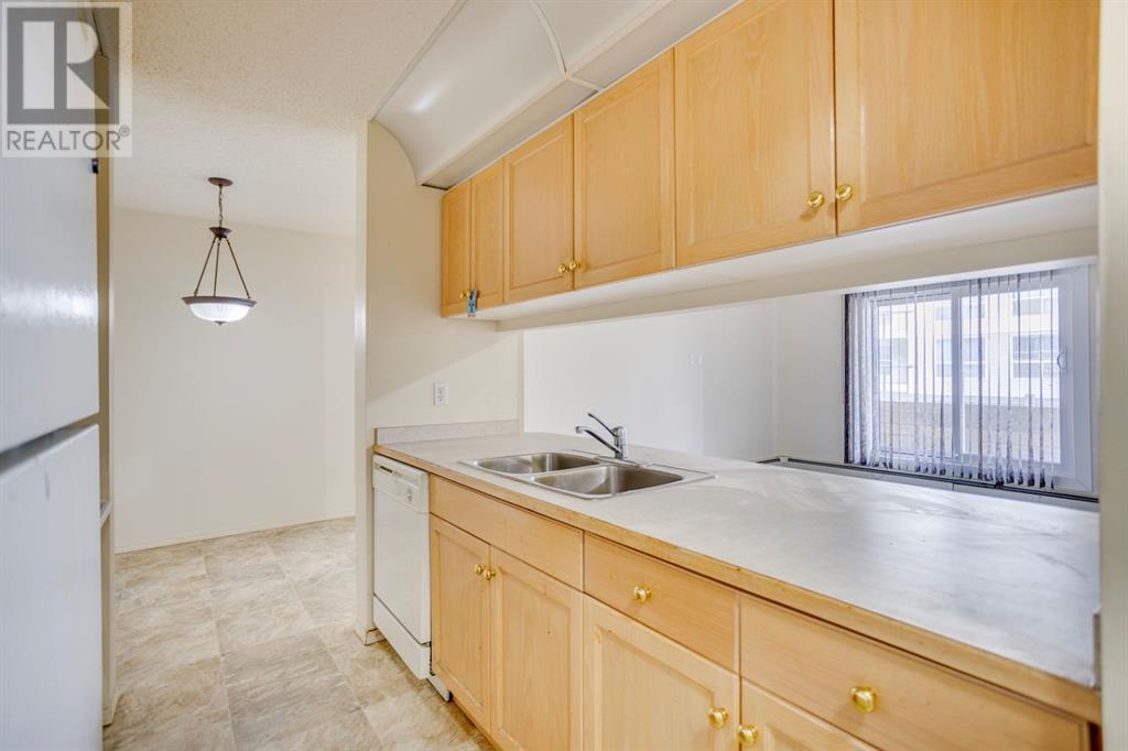 Property at 132, 200 Richard Street image 5