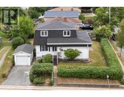 56 Woodland Avenue-137;, Dartmouth, Ca