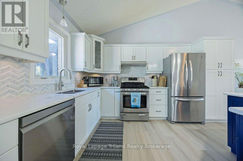 12 Graydon Drive, South-West Oxford, Ontario  N0J 1N0 - Photo 11 - X12061831