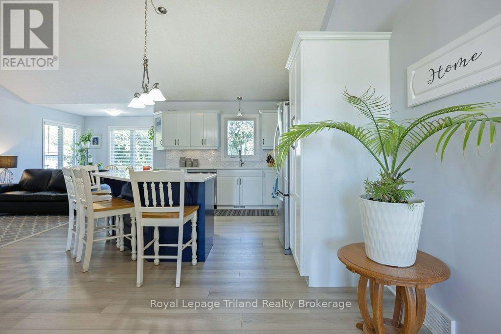 12 Graydon Drive, South-West Oxford, Ontario  N0J 1N0 - Photo 7 - X12061831