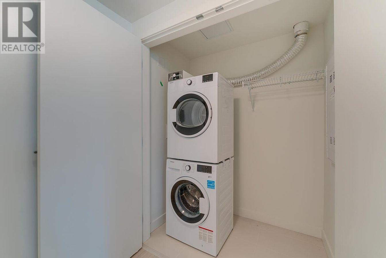 601 1471 Hunter Street, North Vancouver, British Columbia  V7J 1H3 - Photo 5 - R2986128