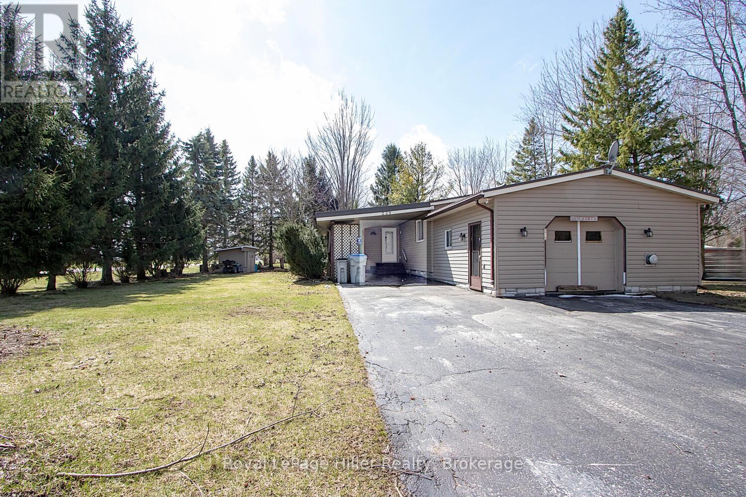 229 Beech Street, Perth East, Ontario  N5A 6S6 - Photo 37 - X12061807