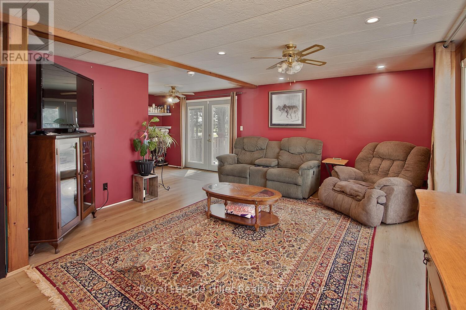 229 Beech Street, Perth East, Ontario  N5A 6S6 - Photo 6 - X12061807