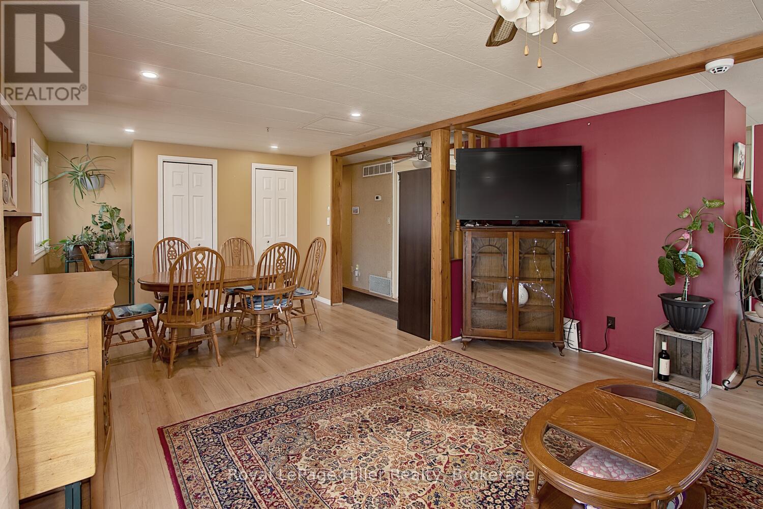 229 Beech Street, Perth East, Ontario  N5A 6S6 - Photo 7 - X12061807