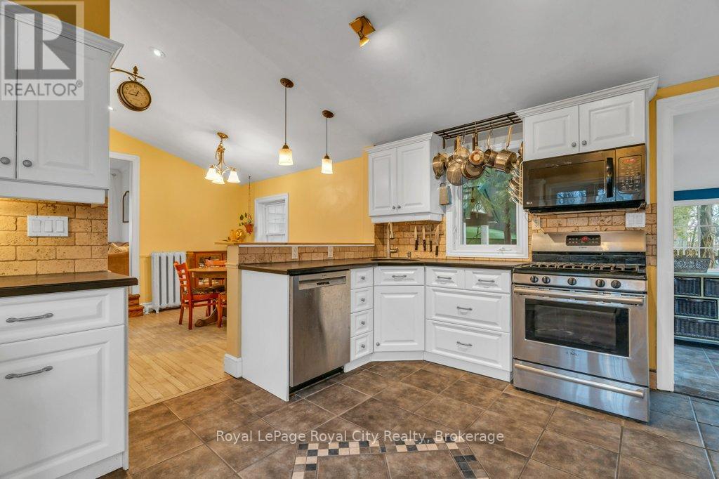 128 Dufferin Street, Guelph, Ontario  N1H 4A8 - Photo 8 - X12061812