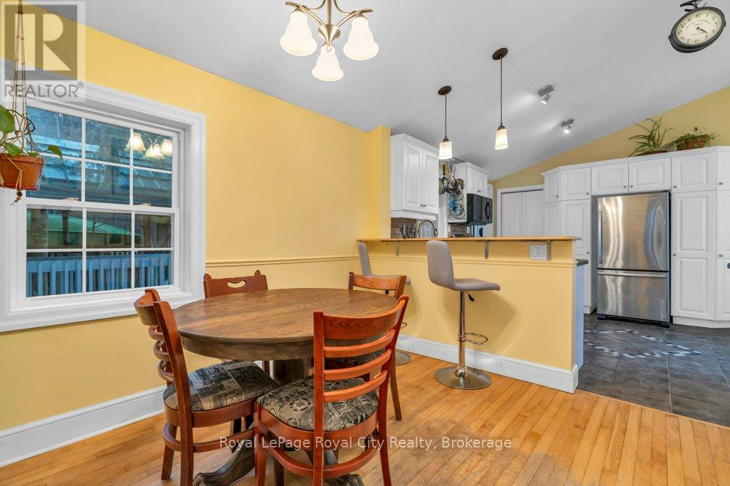 128 Dufferin Street, Guelph, Ontario  N1H 4A8 - Photo 9 - X12061812
