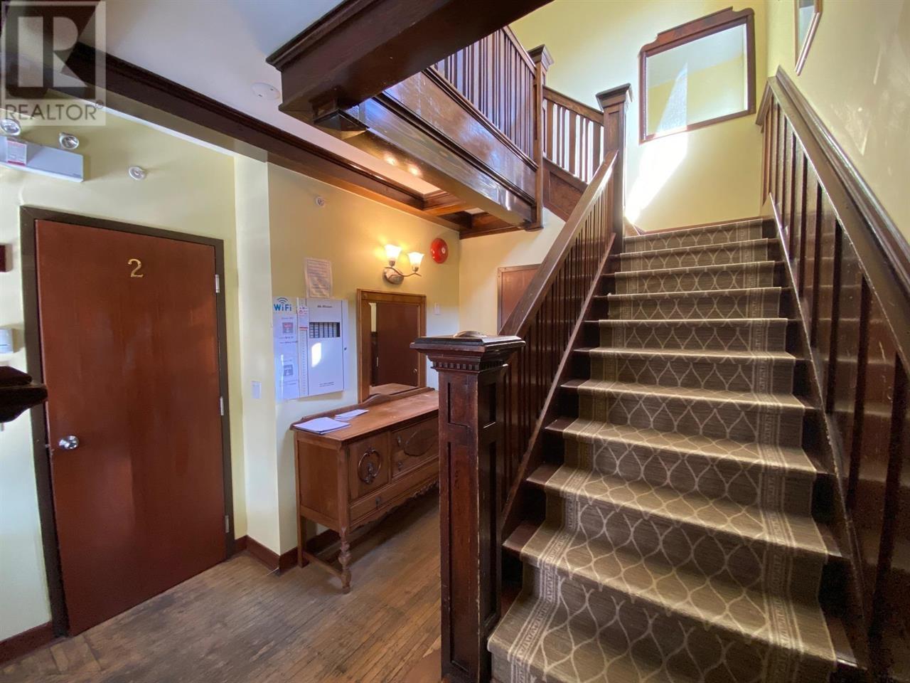 387 W 13th Avenue, Vancouver, British Columbia  V5Y 1W2 - Photo 4 - R2986130
