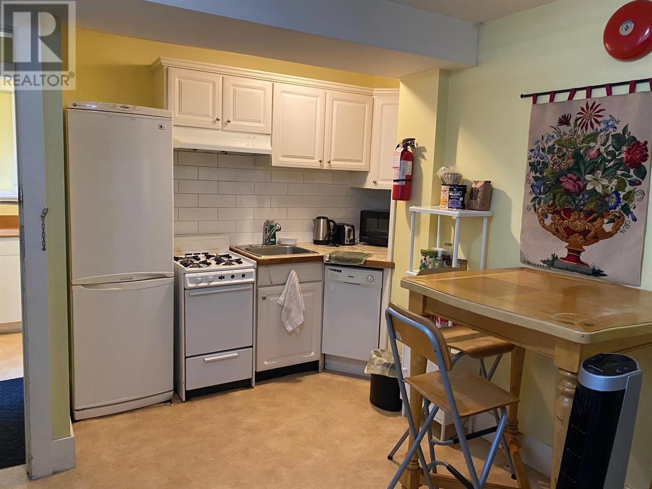 387 W 13th Avenue, Vancouver, British Columbia  V5Y 1W2 - Photo 7 - R2986130