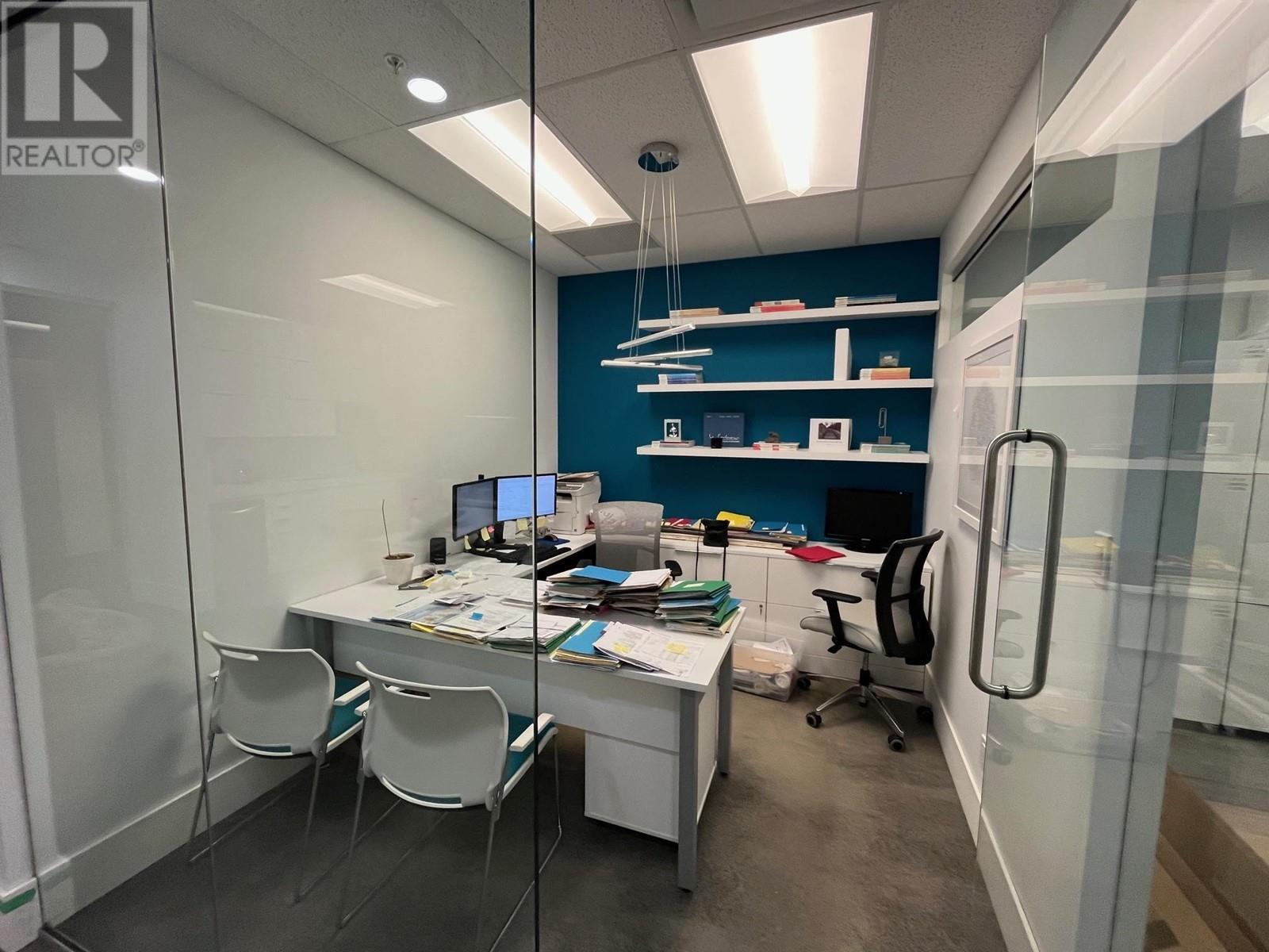 309 197 Forester Street, North Vancouver, British Columbia  V7H 2M9 - Photo 5 - C8068131