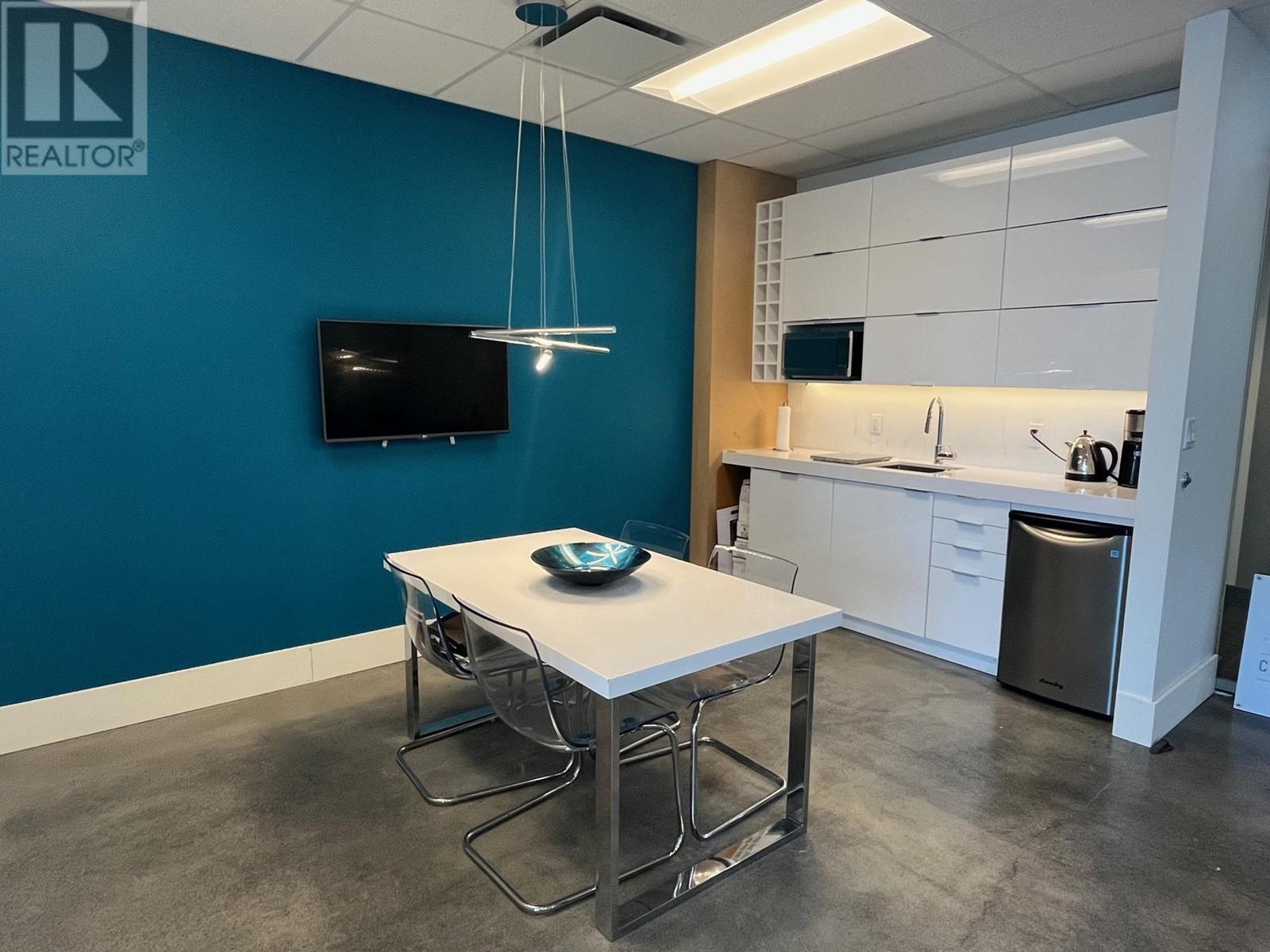 309 197 Forester Street, North Vancouver, British Columbia  V7H 2M9 - Photo 8 - C8068131