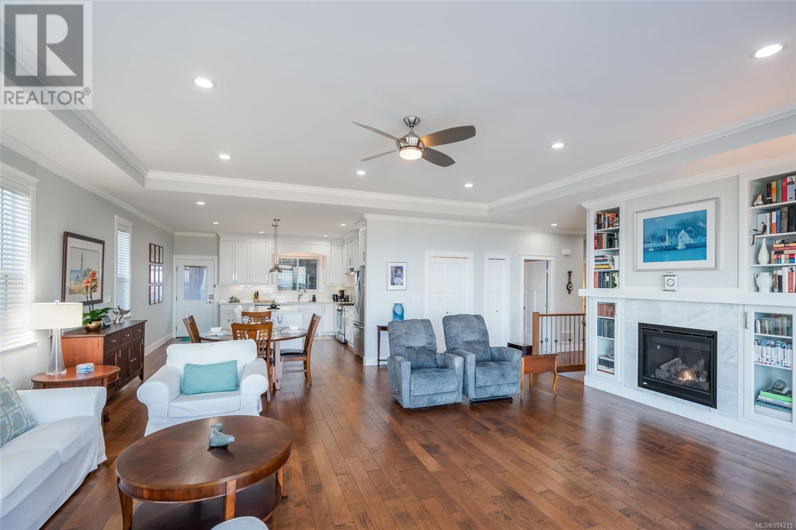Property at 4631 Laguna Way image 5