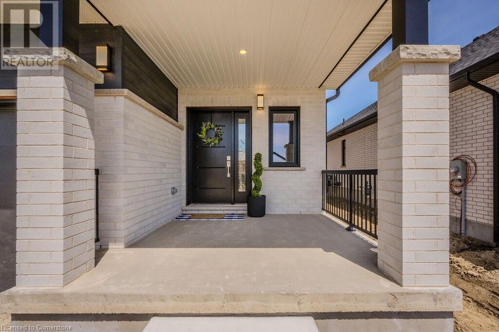 Property at 88 SOUTH PARKWOOD Boulevard image 2