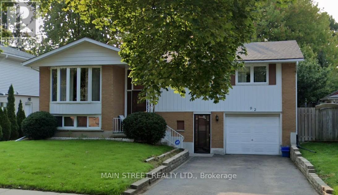 Property at 92 QUEENSTON CRESCENT image 2