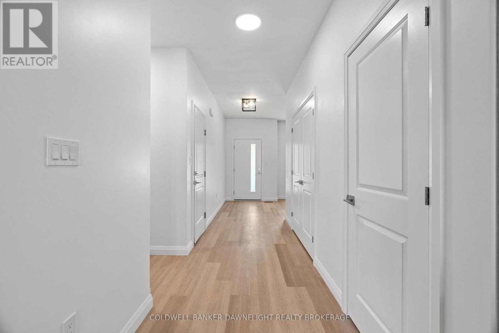 592 Albert Street, South Huron, Ontario  N0M 1S1 - Photo 9 - X12014788