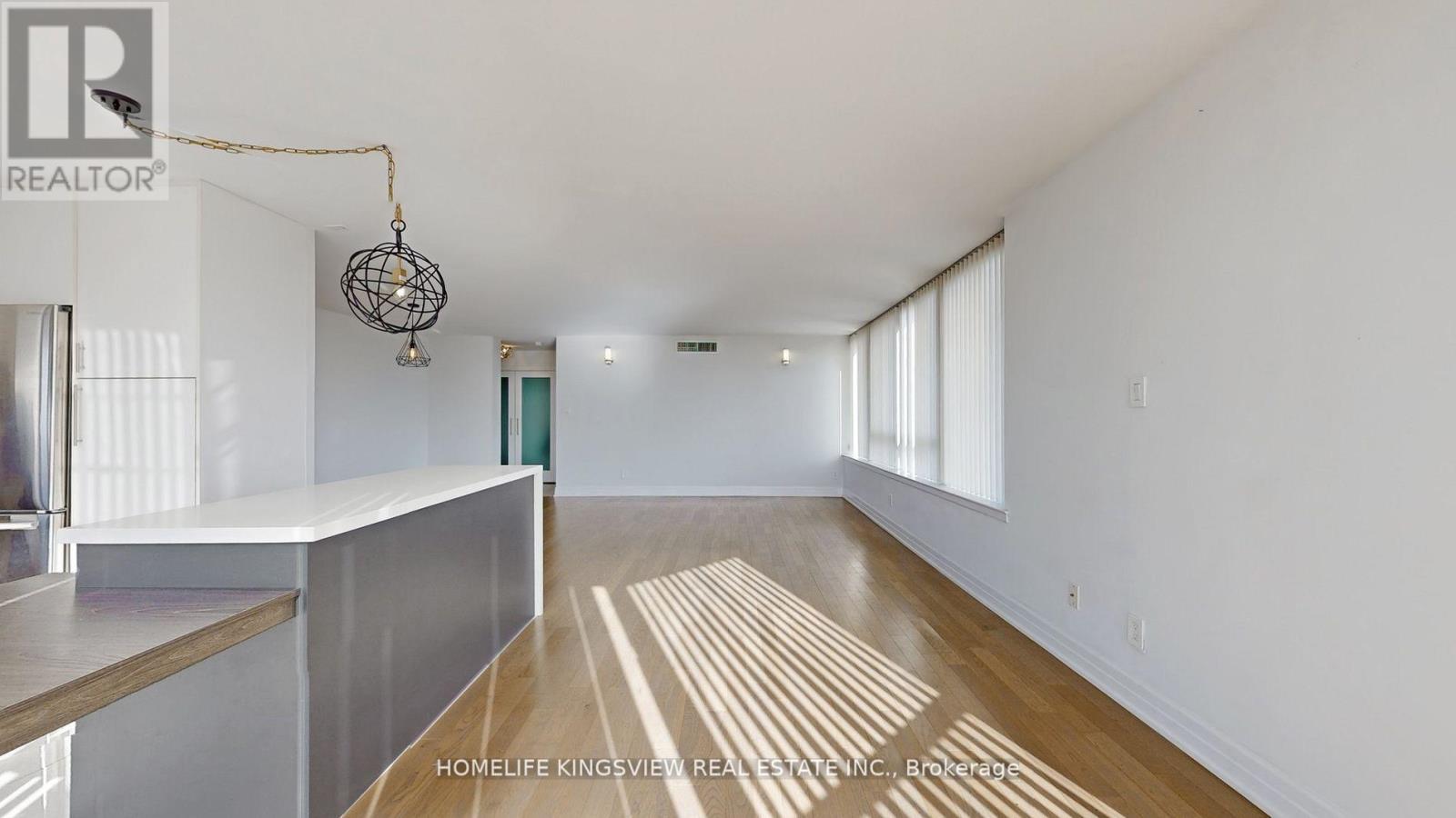 1607 - 40 Richview Road, Toronto, Ontario  M9A 5C1 - Photo 11 - W12061818