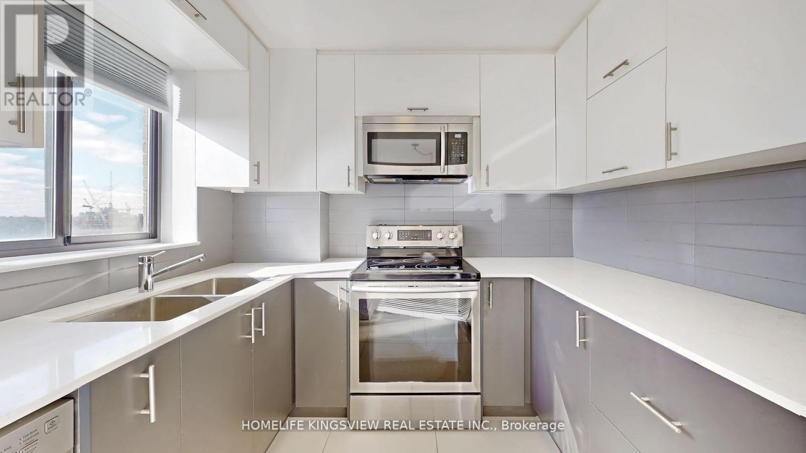 1607 - 40 Richview Road, Toronto, Ontario  M9A 5C1 - Photo 12 - W12061818