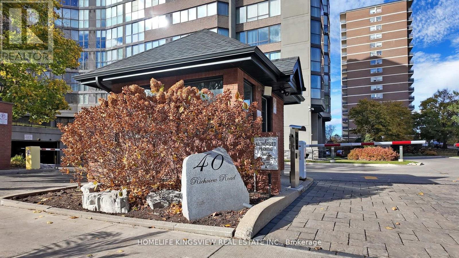 1607 - 40 Richview Road, Toronto, Ontario  M9A 5C1 - Photo 3 - W12061818