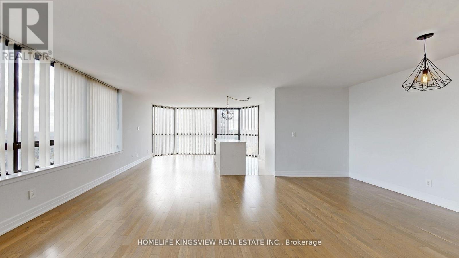 1607 - 40 Richview Road, Toronto, Ontario  M9A 5C1 - Photo 6 - W12061818