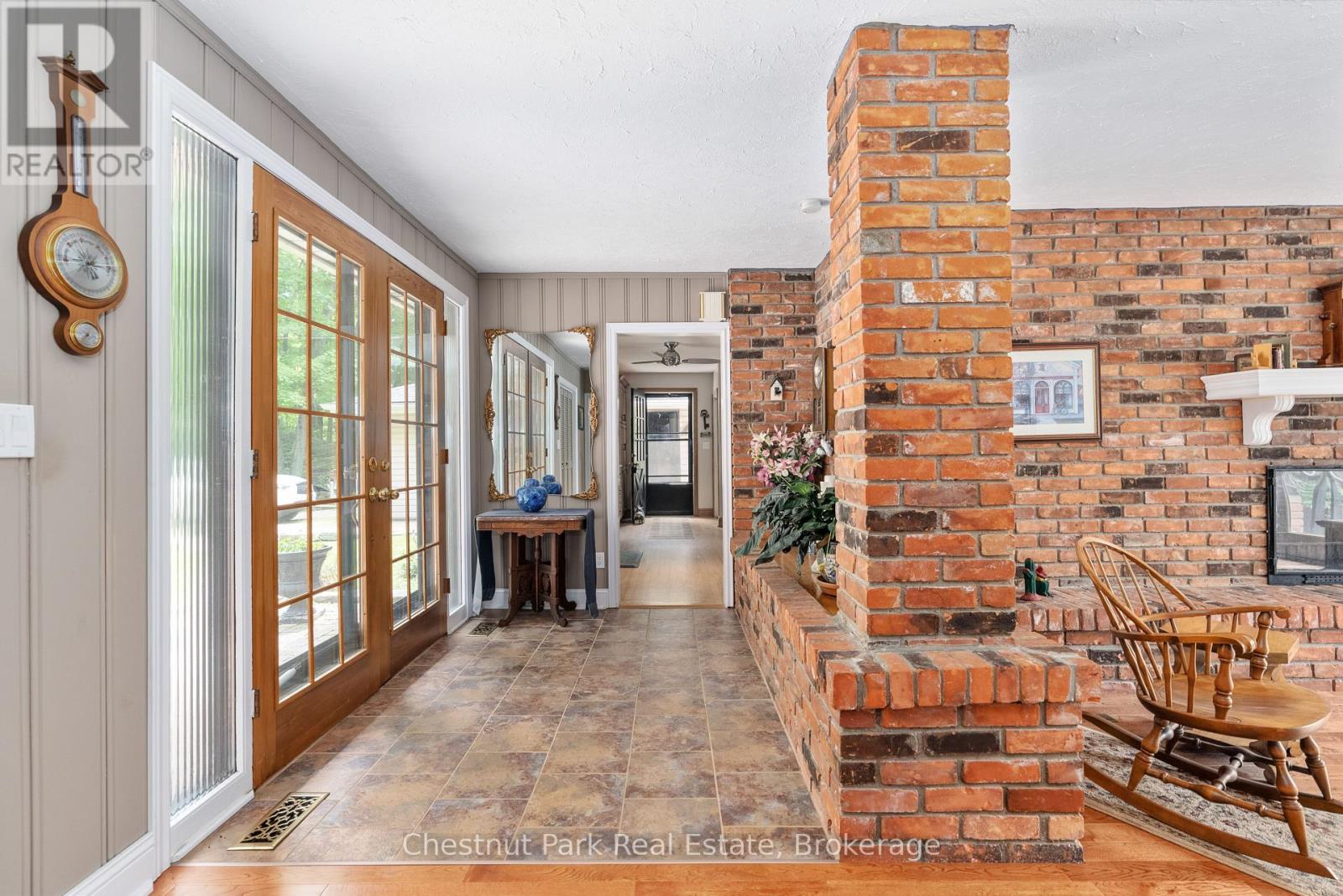 652 North Waseosa Lake Road, Huntsville, Ontario  P1H 2J4 - Photo 4 - X12030812