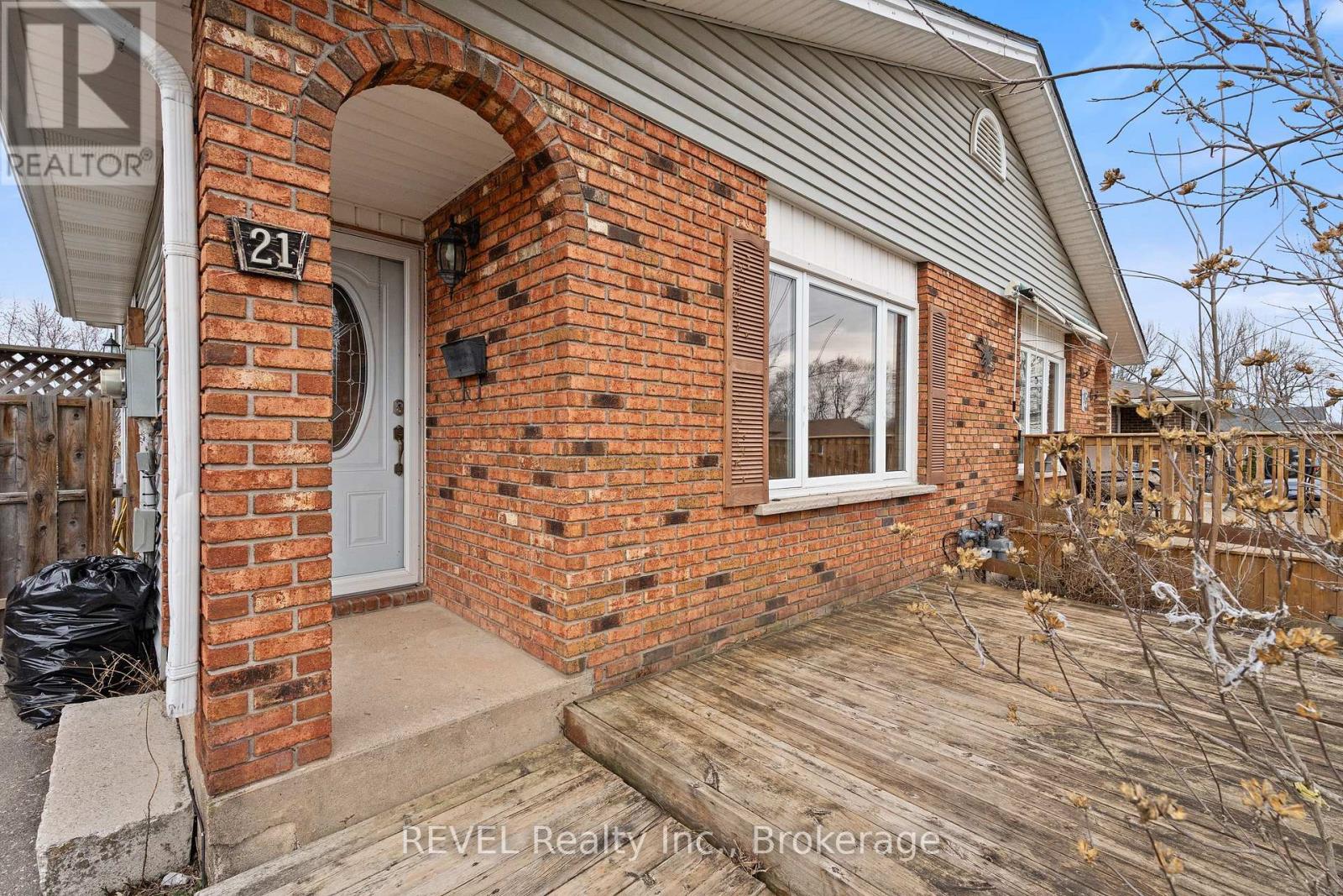 Property at 21 DODDS COURT image 3