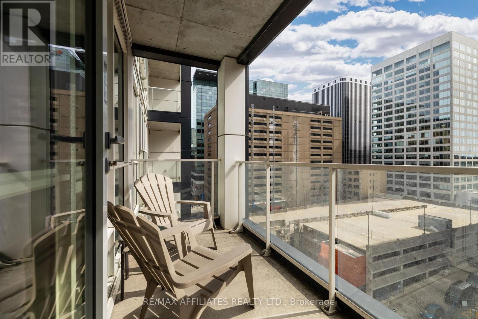 908 - 199 Slater Street, Ottawa, Ontario  K1P 0C8 - Photo 18 - X12061897