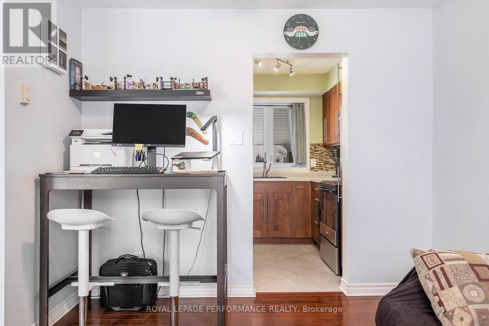 20 Lovell Lane, Ottawa, Ontario  K2H 9B6 - Photo 10 - X12061931