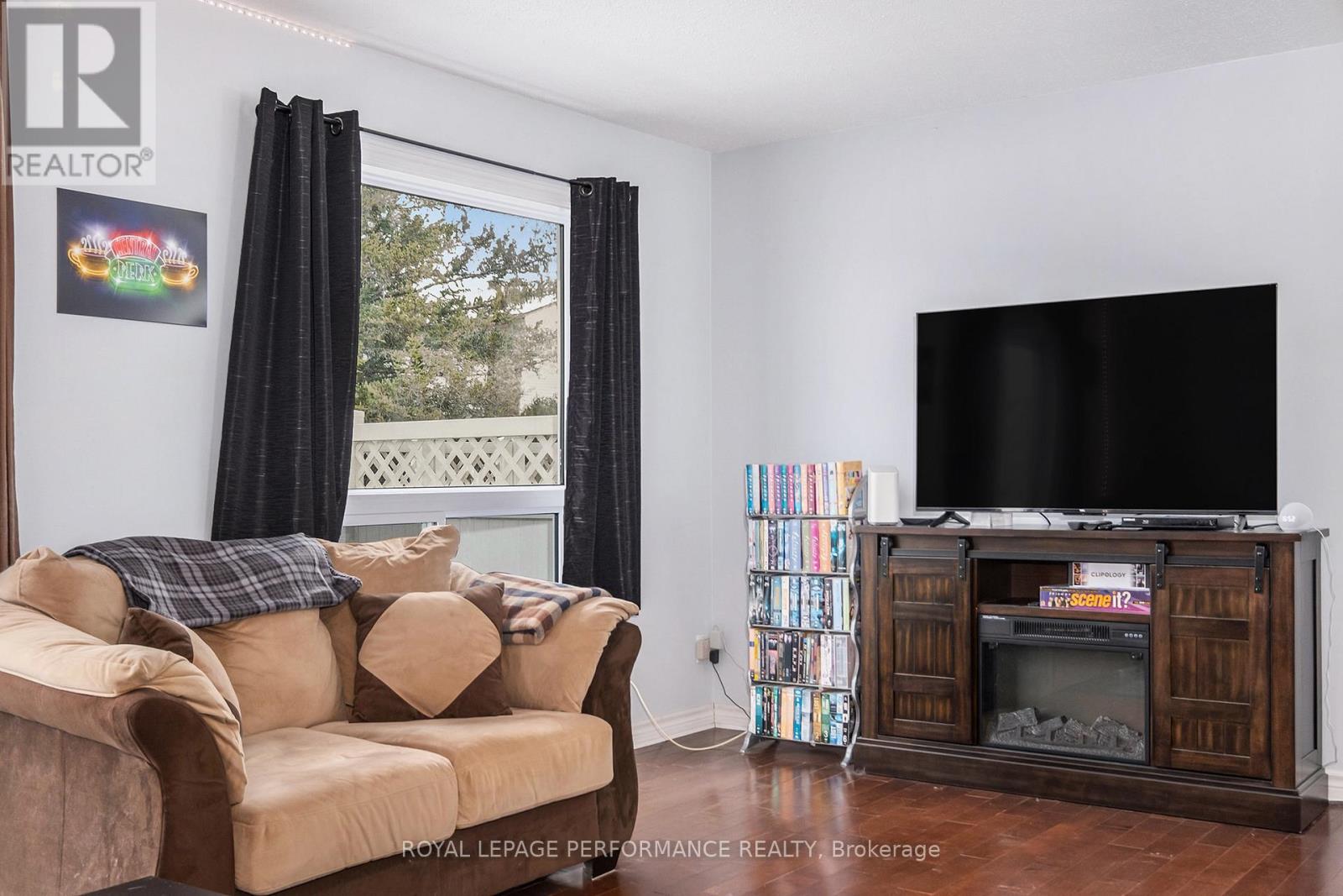 20 Lovell Lane, Ottawa, Ontario  K2H 9B6 - Photo 8 - X12061931