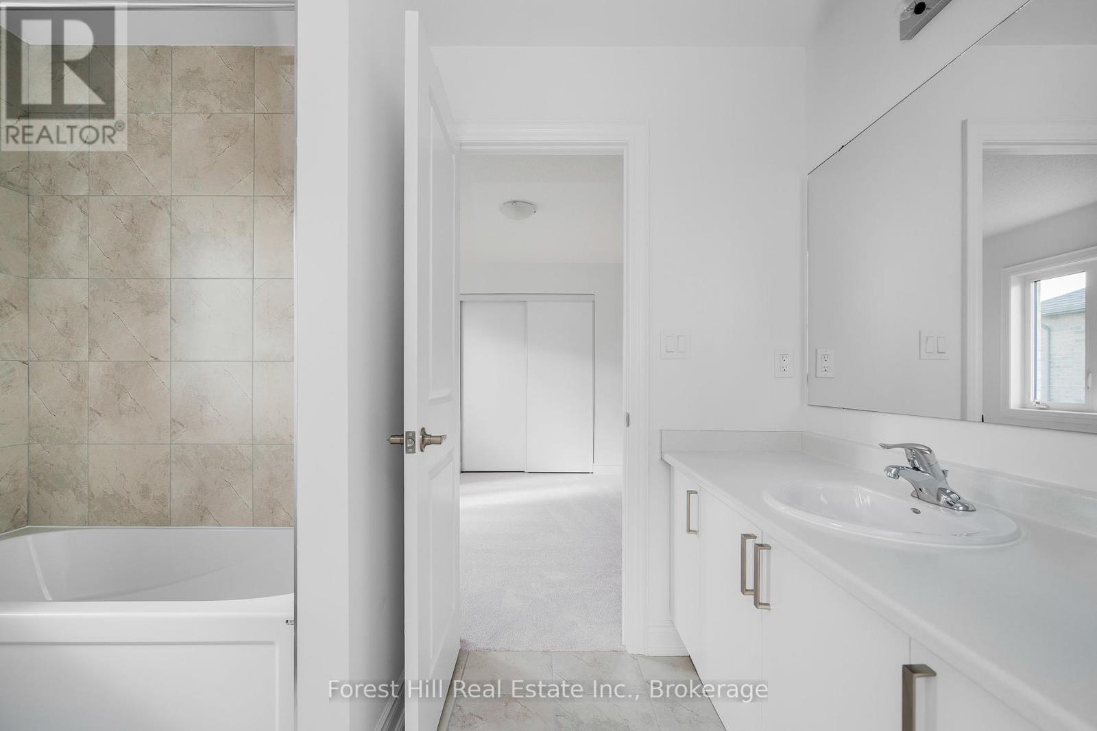 67 Amber Drive, Wasaga Beach, Ontario  L9Z 0R8 - Photo 35 - S12062031