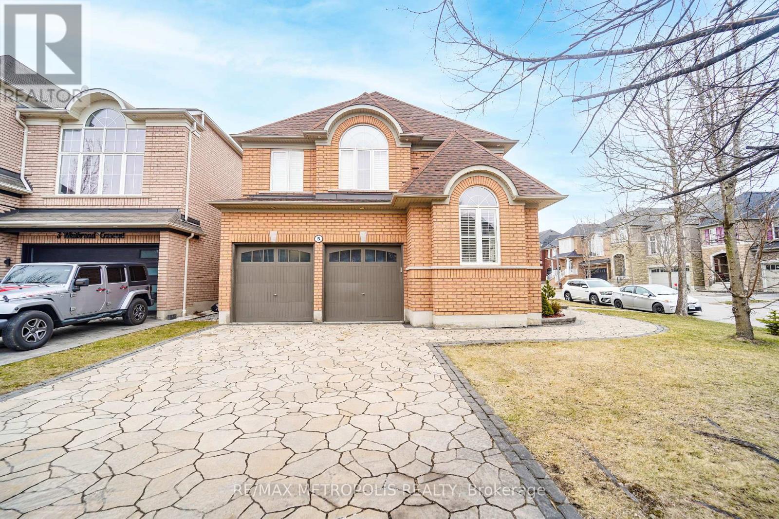 Property at 5 WHITBREAD CRESCENT image 3