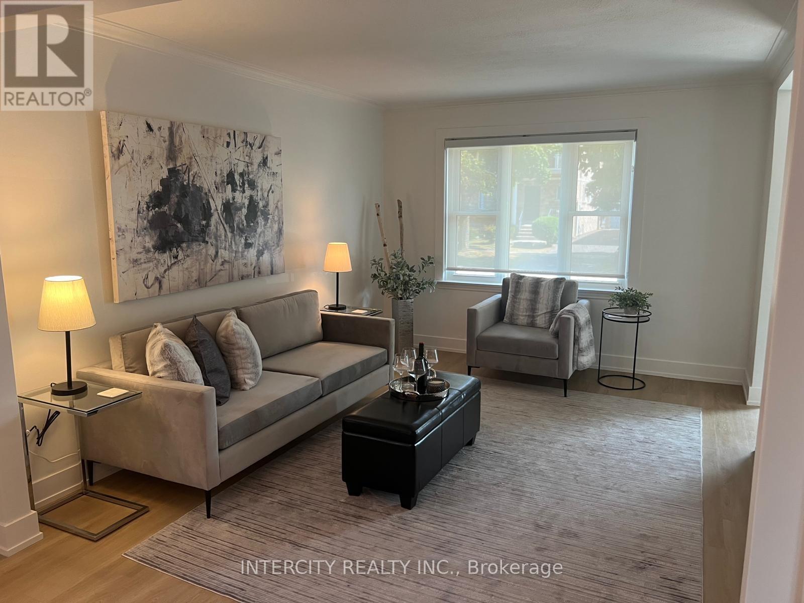 Property at 32 ROTHSAY AVENUE image 4