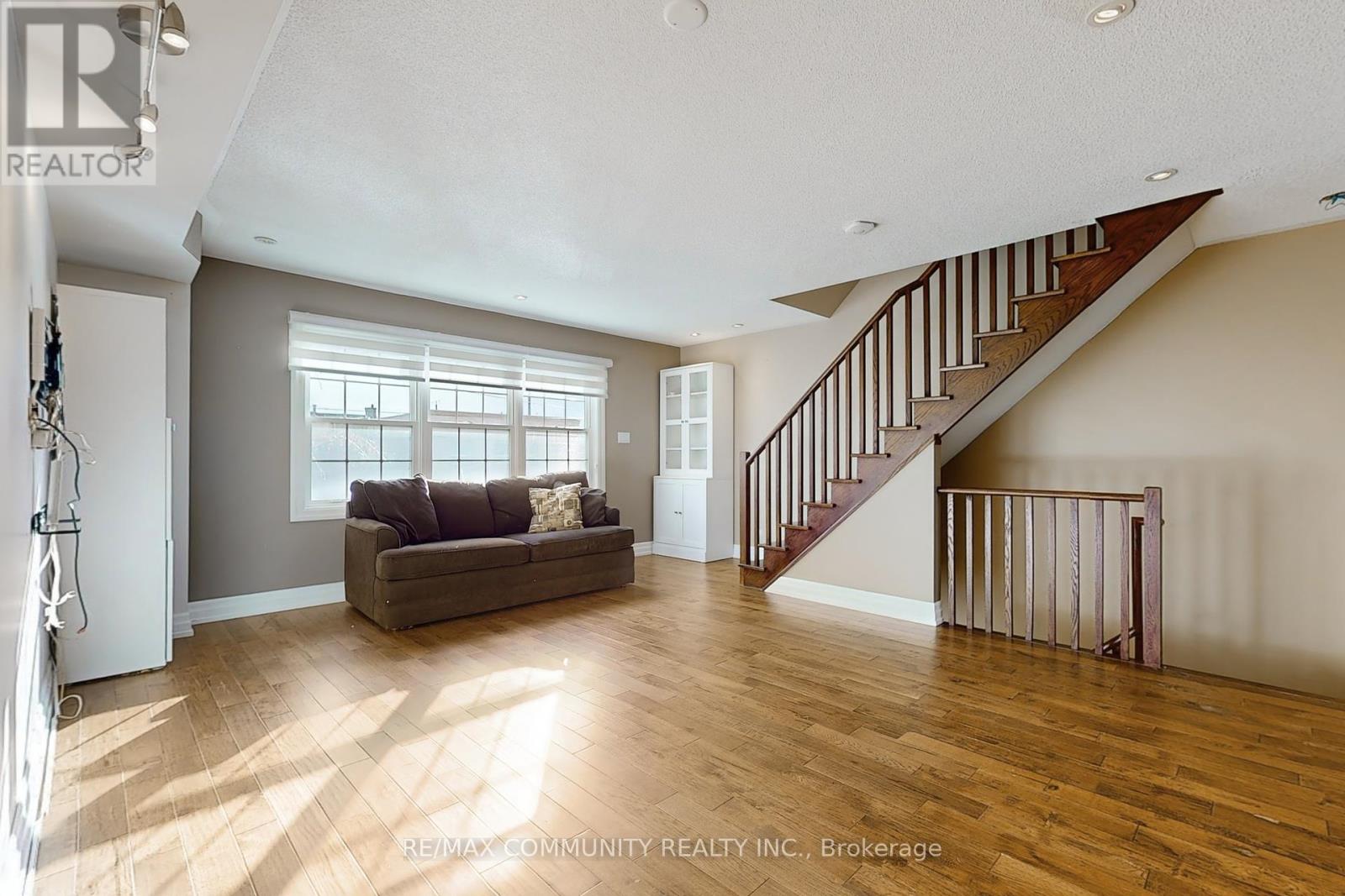 8 - 3030 Lakeshore Boulevard W, Toronto, Ontario  M8V 4C9 - Photo 12 - W12061927