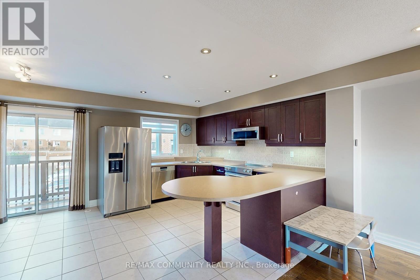 8 - 3030 Lakeshore Boulevard W, Toronto, Ontario  M8V 4C9 - Photo 21 - W12061927