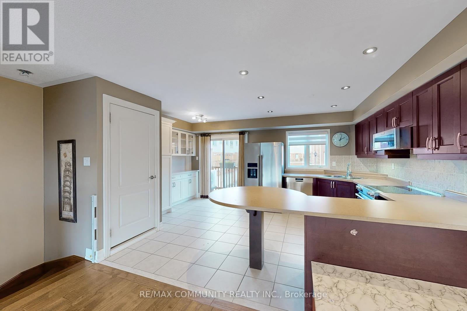 8 - 3030 Lakeshore Boulevard W, Toronto, Ontario  M8V 4C9 - Photo 22 - W12061927