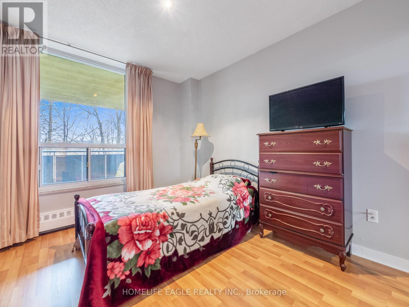 206 - 15 London Green Court, Toronto, Ontario  M3N 1K4 - Photo 11 - W12061977
