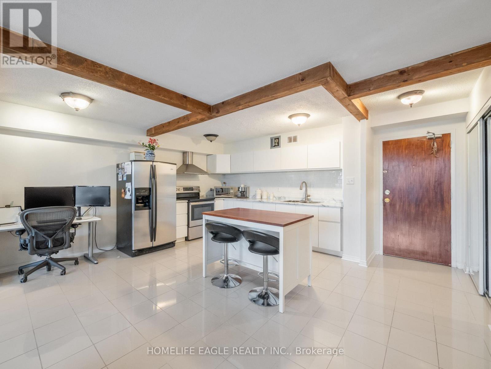 Property at 206 - 15 LONDON GREEN COURT image 2