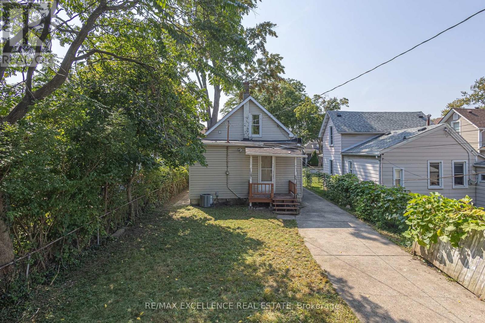 Property at 328 BRIDGE AVENUE image 5