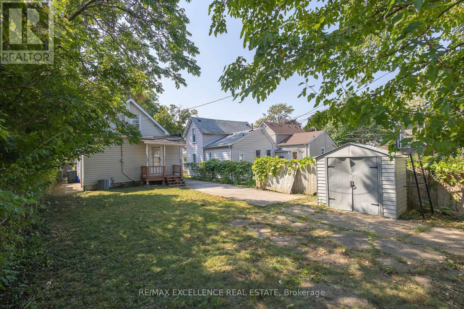 328 Bridge Avenue, Windsor, Ontario  N9B 2M4 - Photo 4 - X12061917