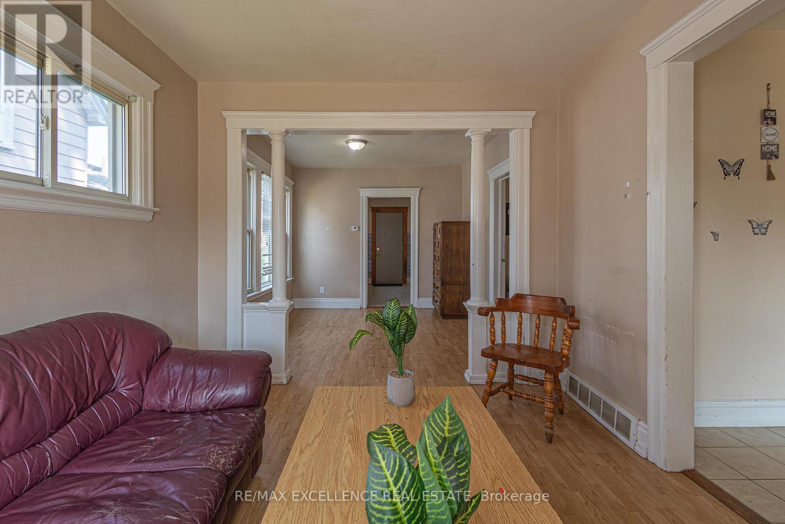 328 Bridge Avenue, Windsor, Ontario  N9B 2M4 - Photo 8 - X12061917