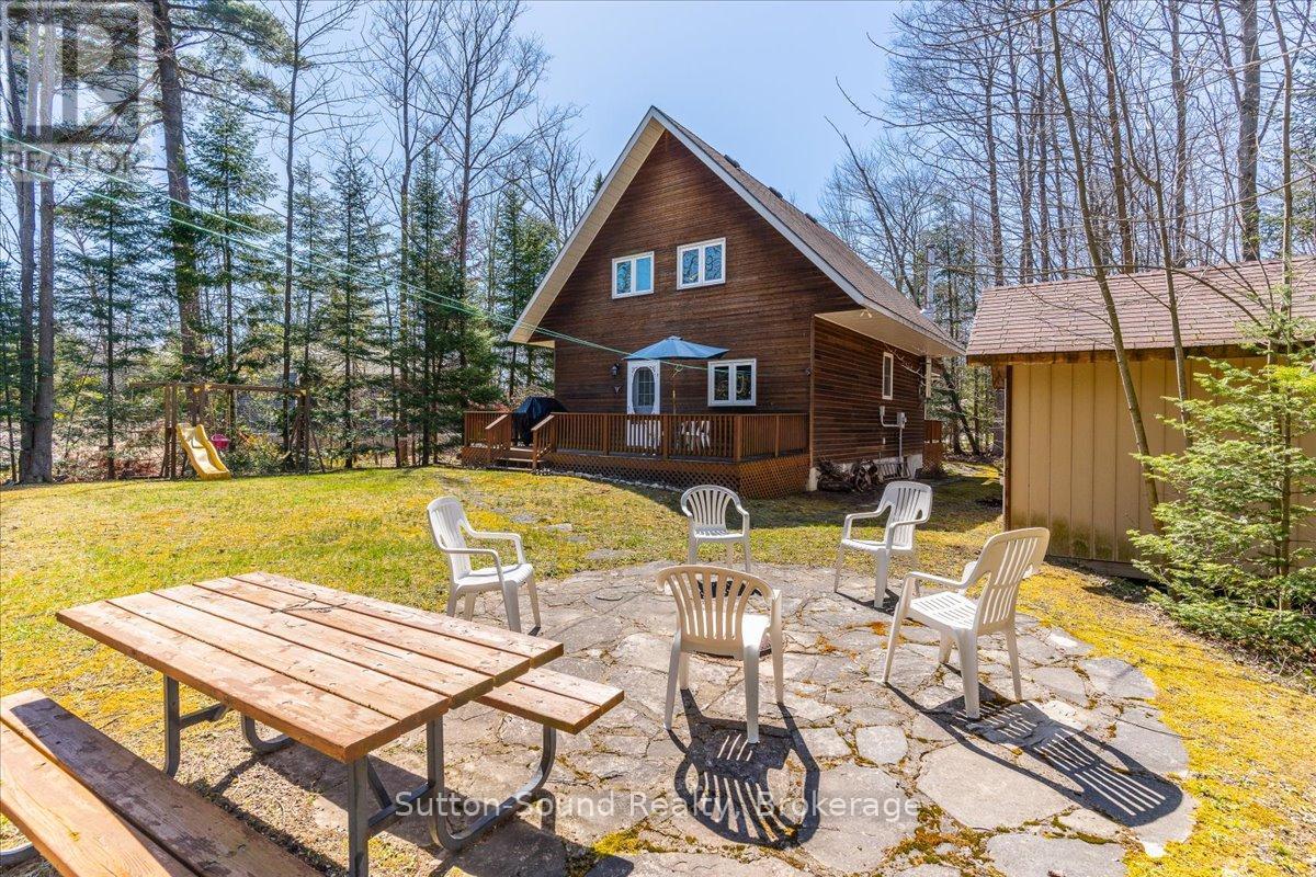 108 Fedy Drive, South Bruce Peninsula, Ontario  N0H 2G0 - Photo 2 - X12062069