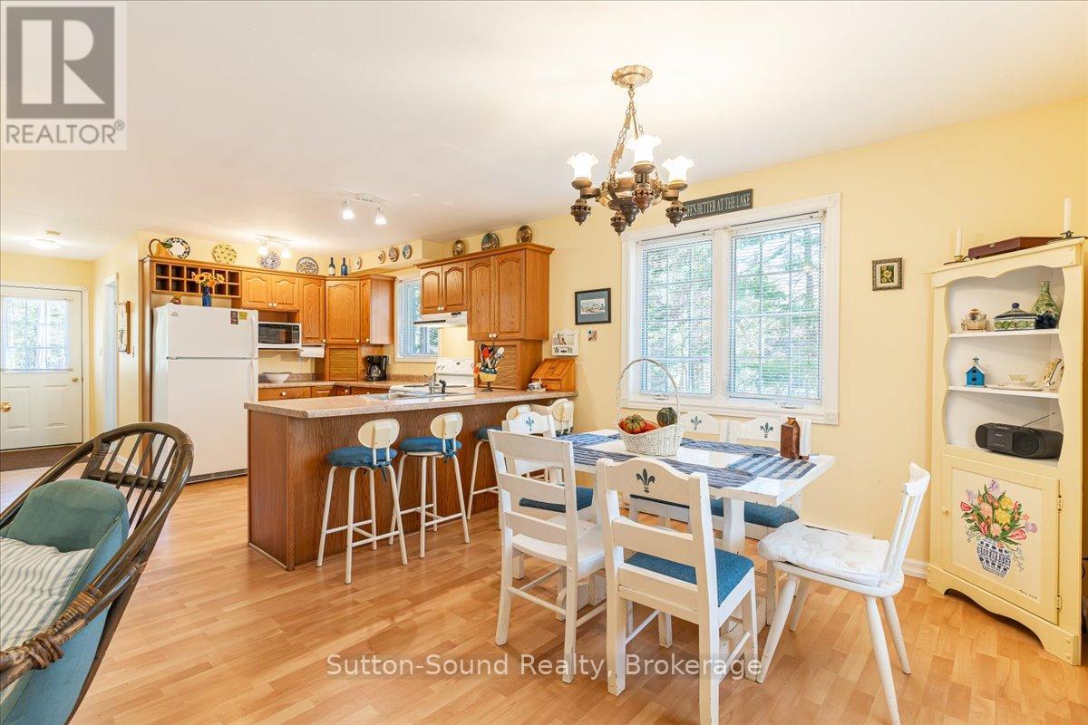 108 Fedy Drive, South Bruce Peninsula, Ontario  N0H 2G0 - Photo 7 - X12062069