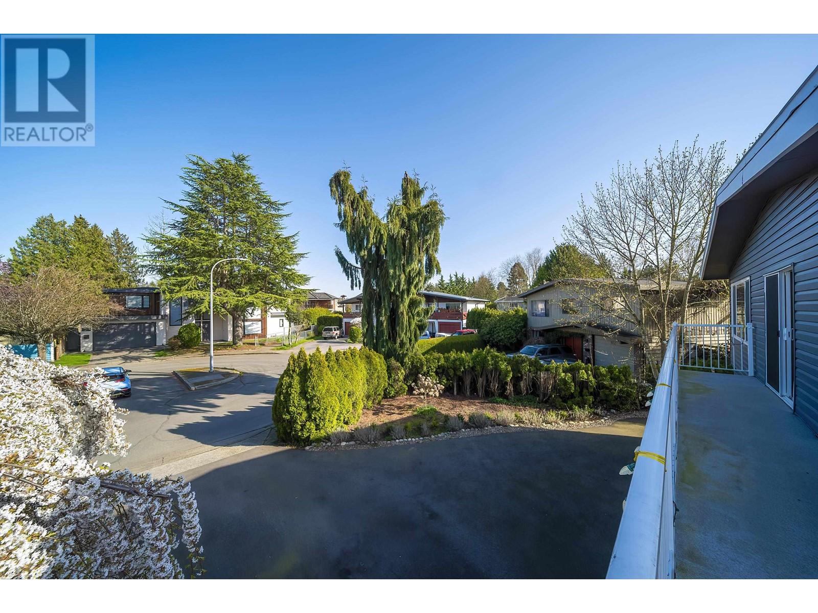 9031 Glenbrook Court, Richmond, British Columbia  V7A 2T1 - Photo 26 - R2985569