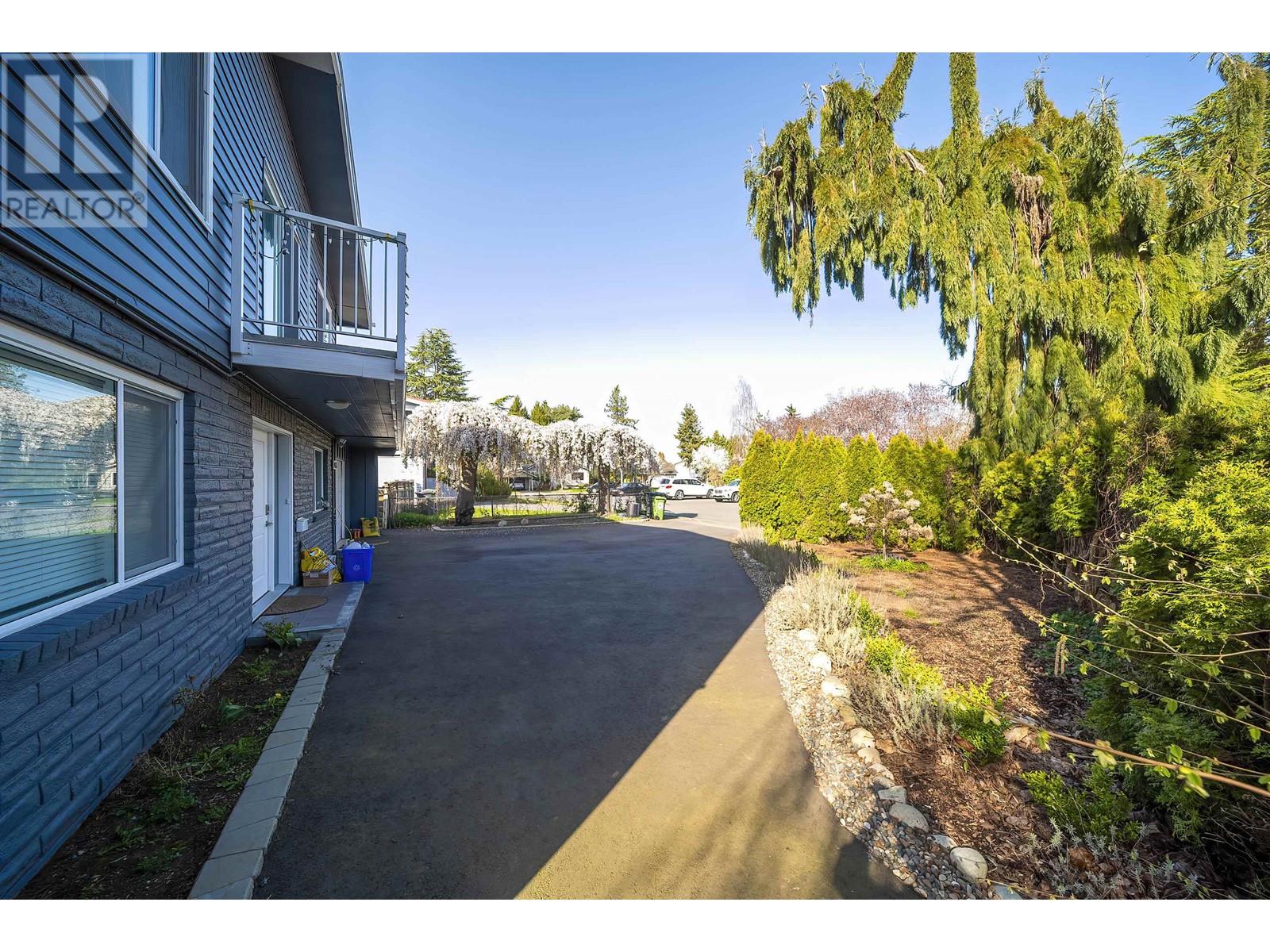 9031 Glenbrook Court, Richmond, British Columbia  V7A 2T1 - Photo 28 - R2985569