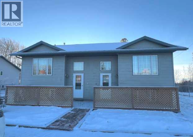 7A & 7B Pembina Road, rainbow lake, Alberta