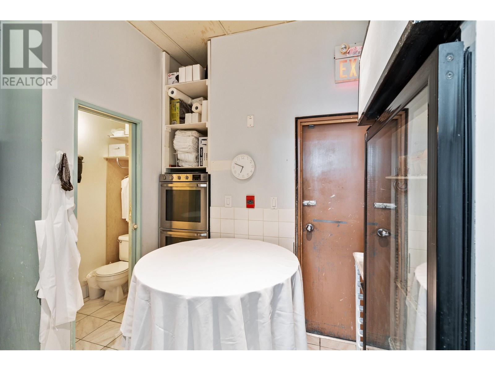 5728 Tyne Street, Vancouver, British Columbia  V5R 4L6 - Photo 16 - C8068002