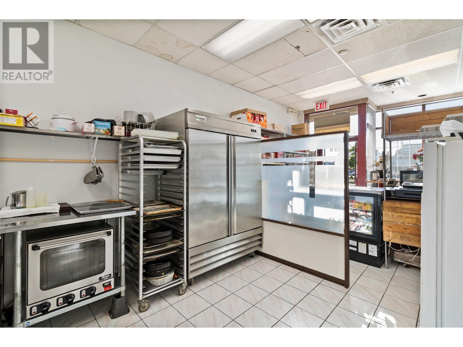 5728 Tyne Street, Vancouver, British Columbia  V5R 4L6 - Photo 13 - C8068002