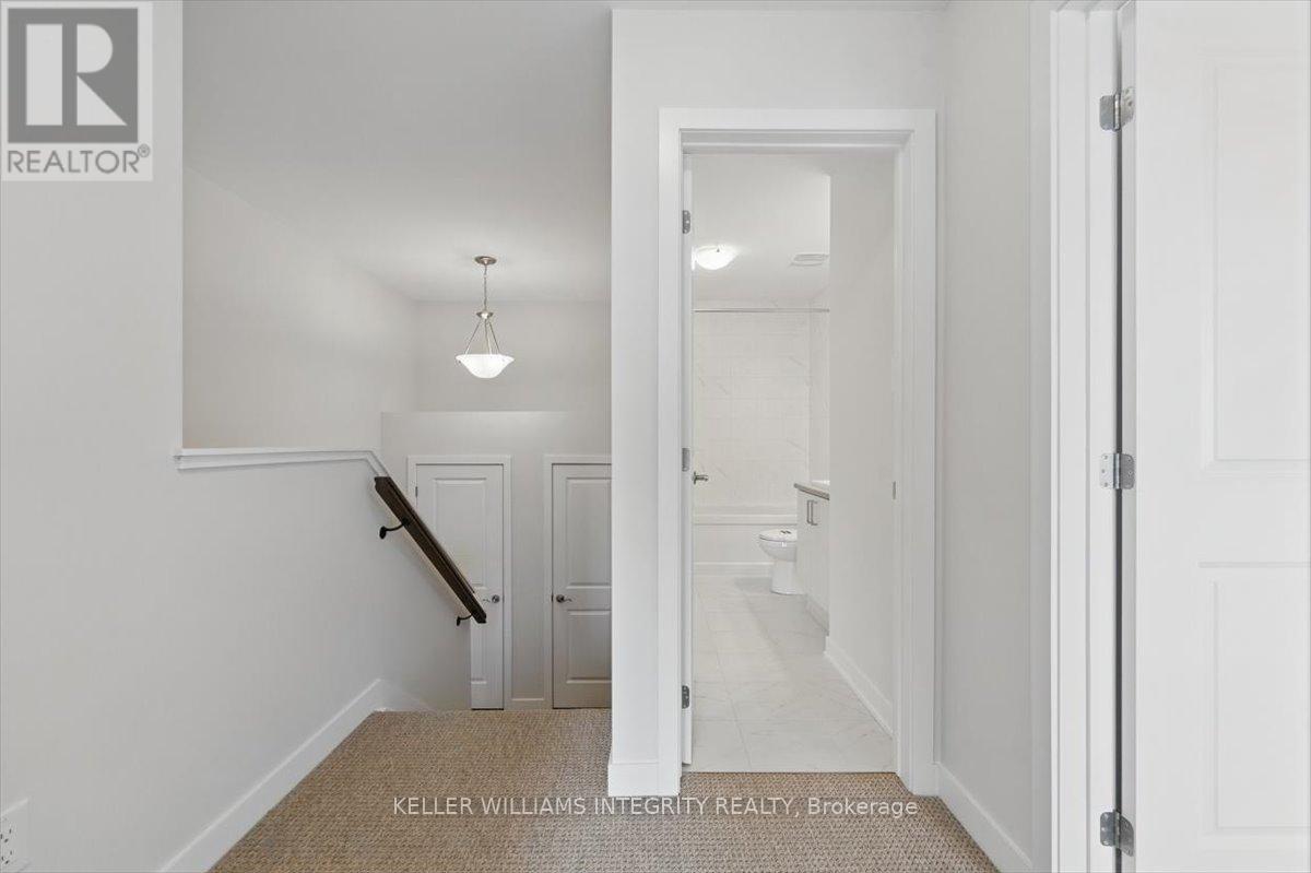 541 Lourmarin Private, Ottawa, Ontario  K4A 5M2 - Photo 21 - X12062277