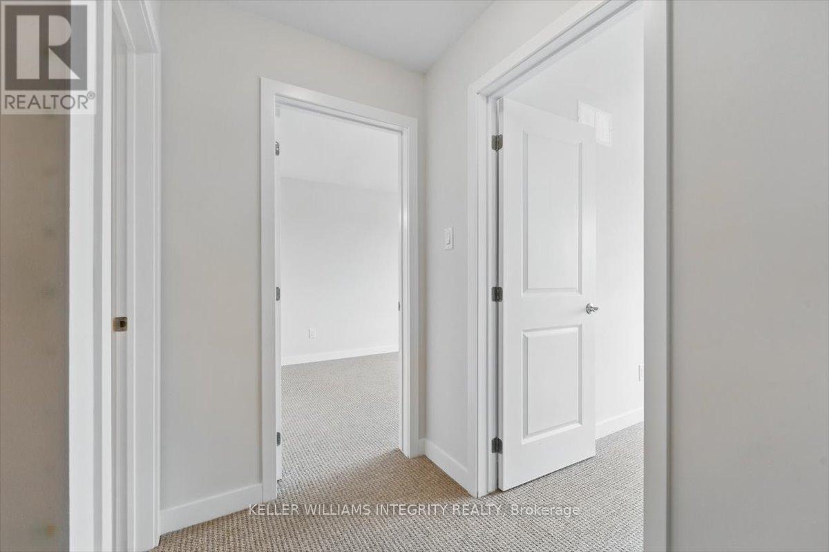 541 Lourmarin Private, Ottawa, Ontario  K4A 5M2 - Photo 22 - X12062277