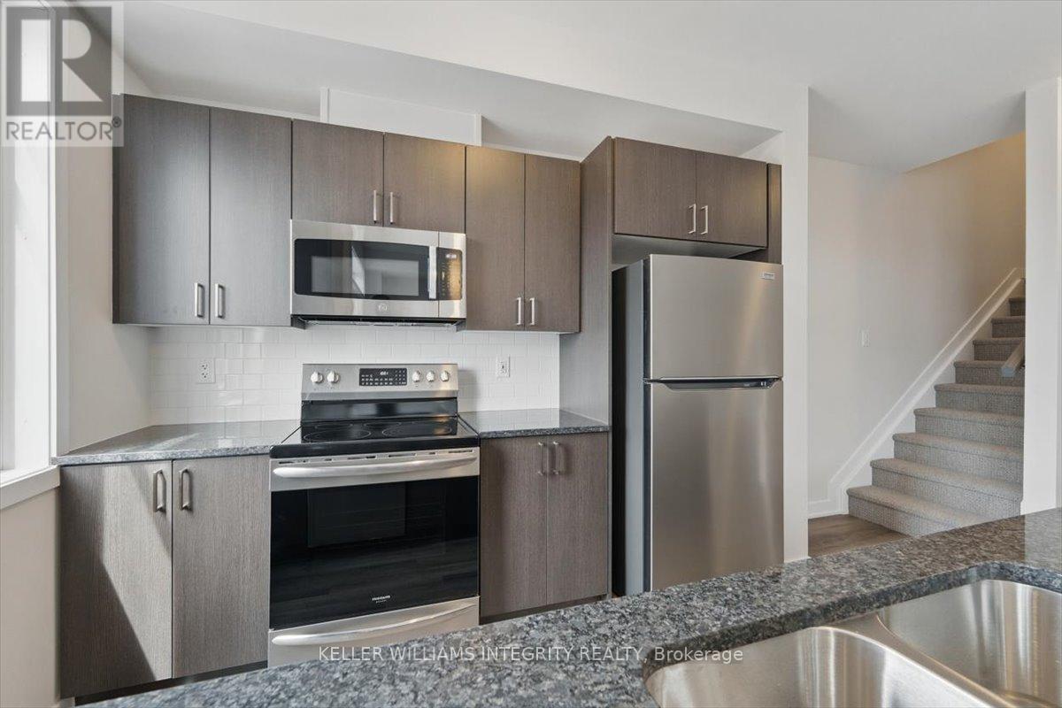 507 Lourmarin Private, Ottawa, Ontario  K4A 5M2 - Photo 8 - X12062278