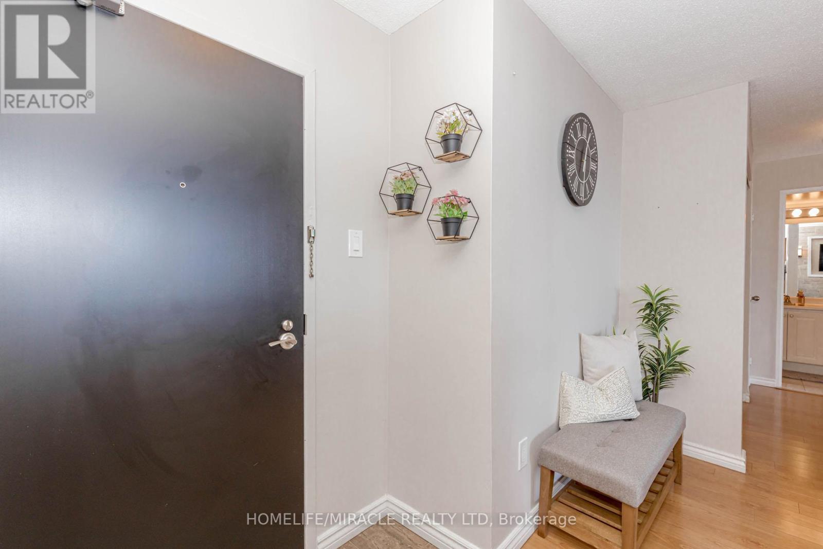 1503 - 2721 Victoria Park Avenue, Toronto, Ontario  M1T 3N6 - Photo 7 - E12059193